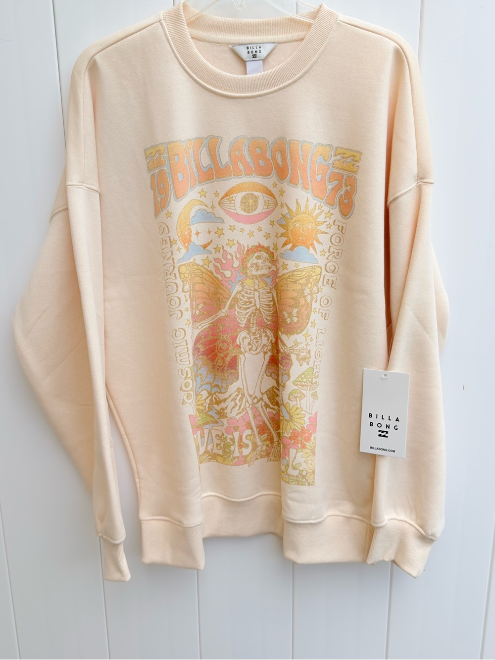NWT Billabong Peach Crewneck Sweatshirt with Multicolor Retro Graphic Large